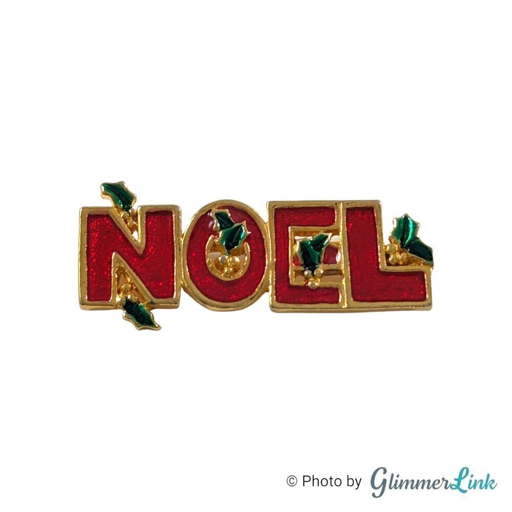 Vintage AAI Noel Holly Berries Leaves Enamel Christmas Gold Tone Brooch Pin